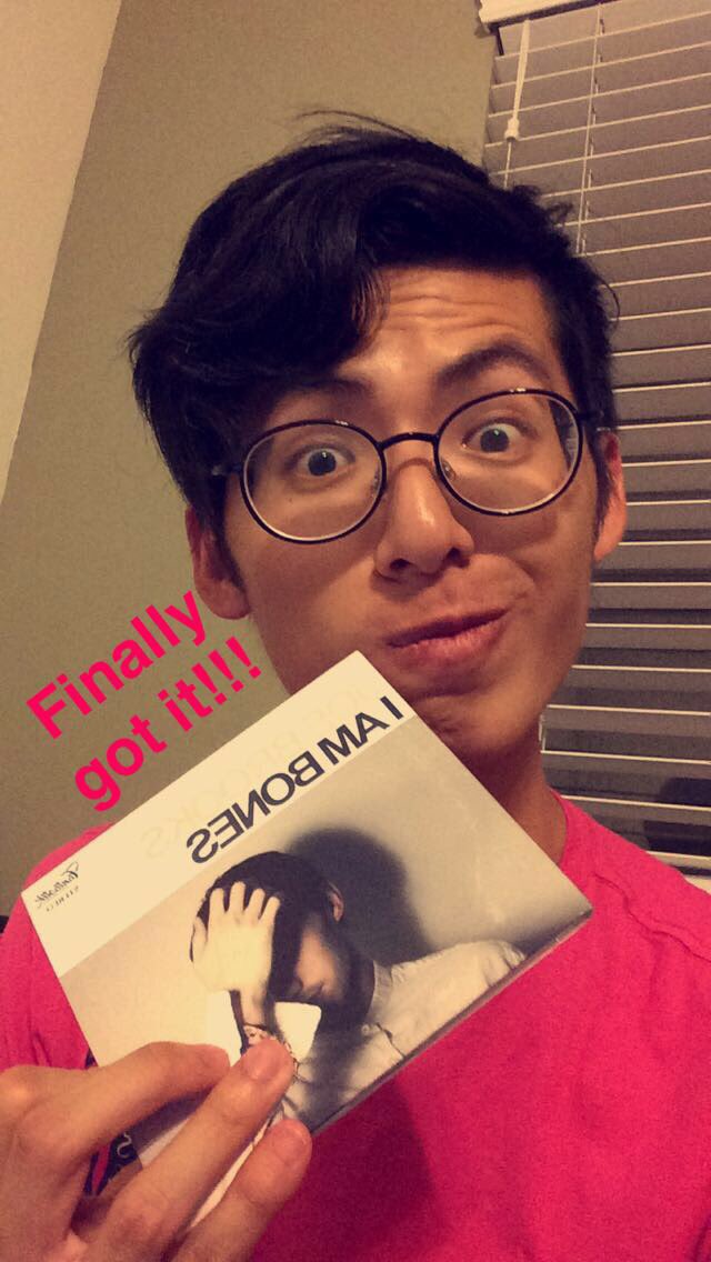 RayRayChungNYC's tweet photo. Finally got it @joebrooksmusic Love All Of Your Coloirs & April Winds so bad!! Thank you for good music! #IAmBones #BrooksIsBack #JoeBrooks https://t.co/qz6ndNwrRV