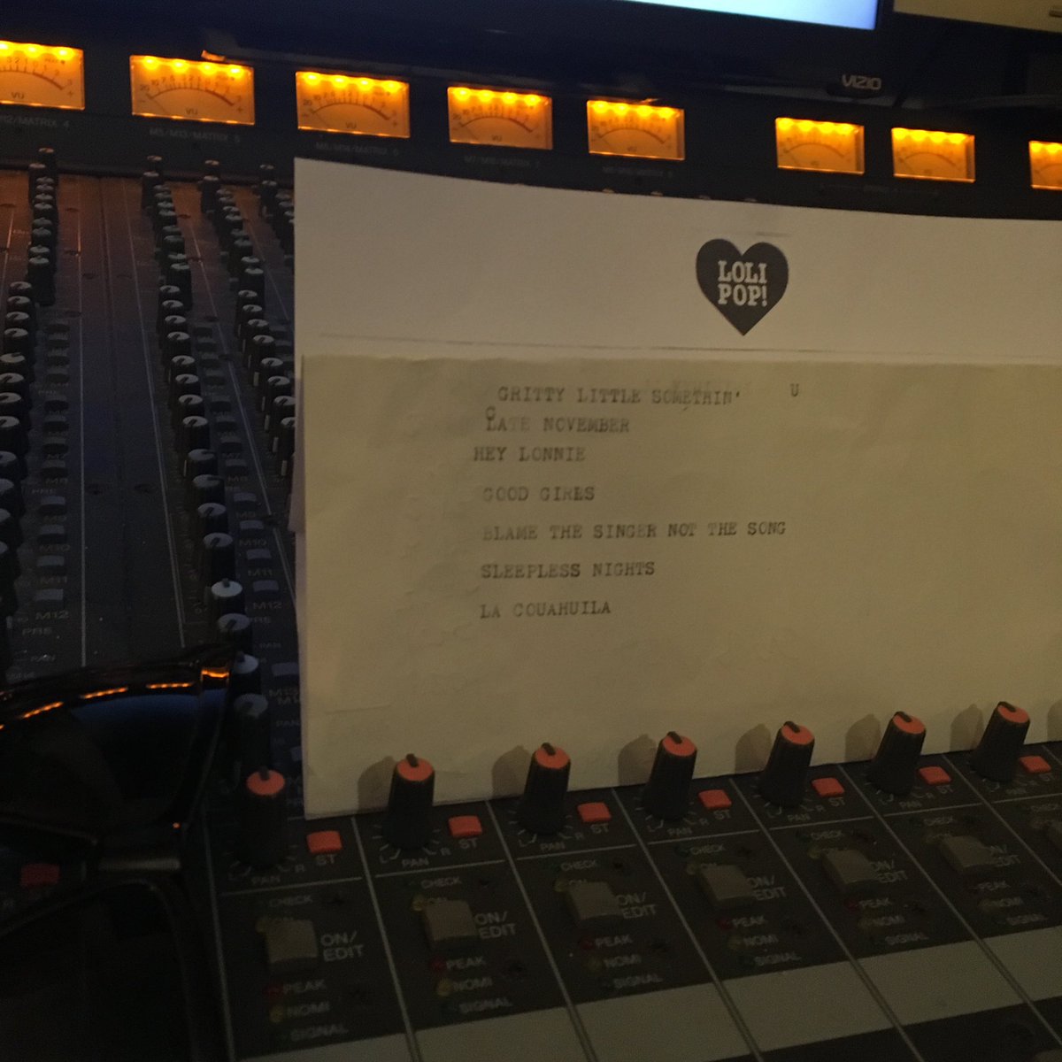 Shoutout to @ #lolipopstudios + crew for helping us out with our demo!! Stay tuned y'all 😈 #BLOODHOUNDS