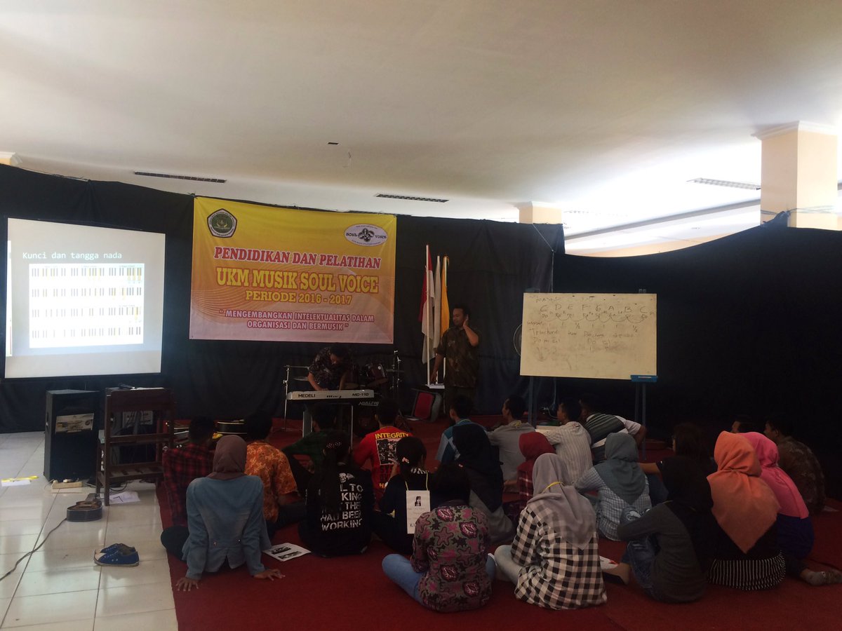 Diklat Ruang Ukm Musik Soul Voice 2016-2017 Hari kedua.