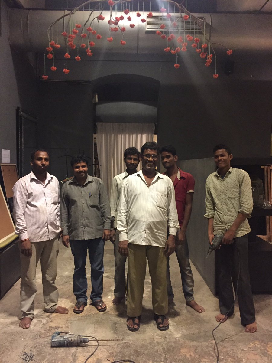 flowperspective's tweet image. You know what they say... Only the boring get bored 🎨

#makecreateshare happening all over this space!

#newcollection coming soon ⛩🏮🎋🉐🛍🎁