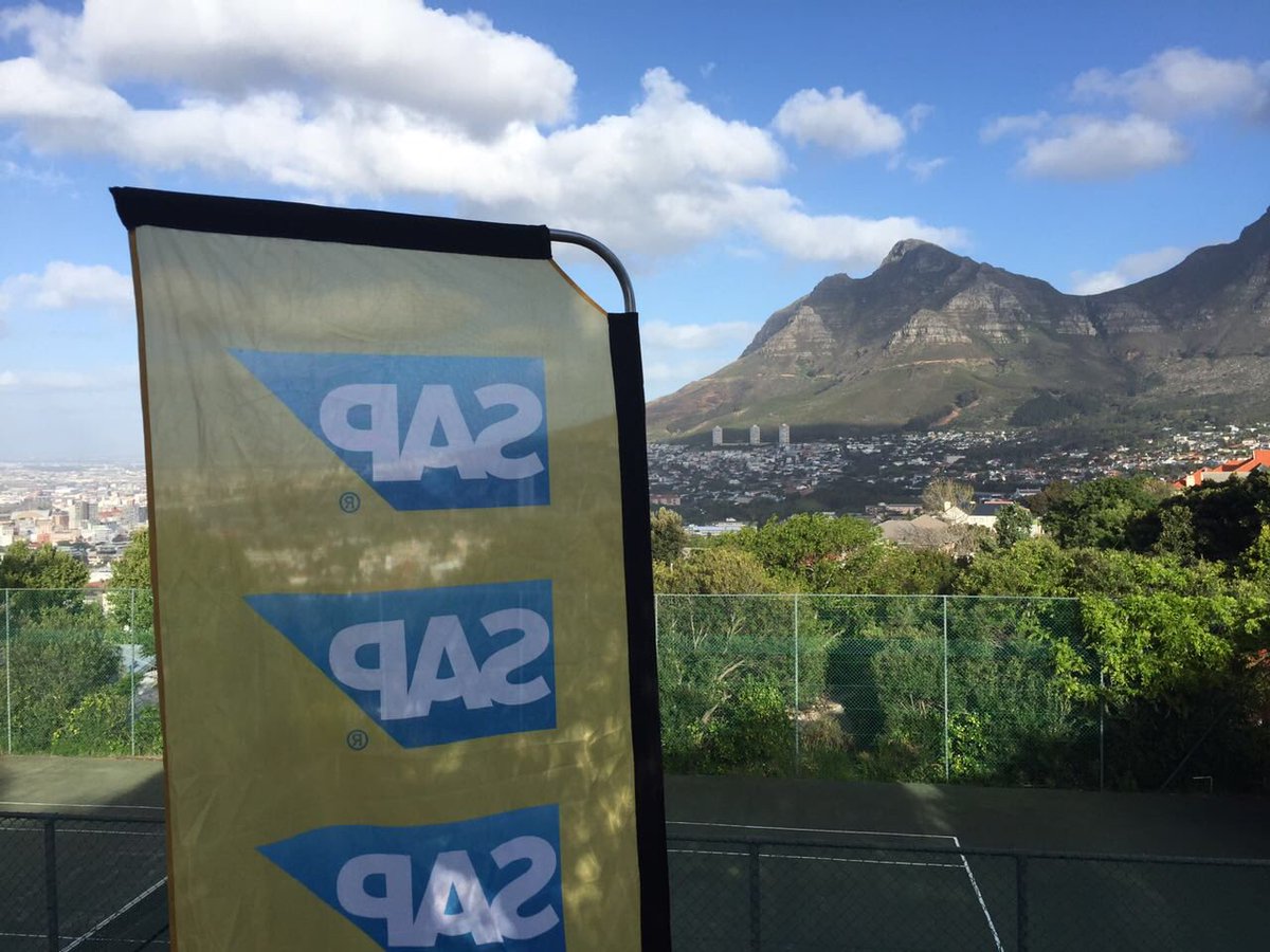 Ansophie712's tweet image. @SAPAfrica hosting #KickandCode in beautiful Cape Town as part of @AfricaCodeWeek banner. Well done to @elkesimonkeller and team!
