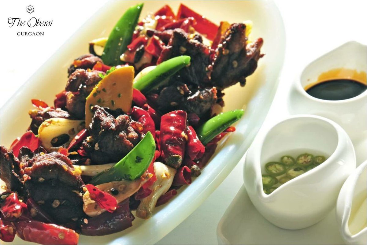 sonalisingh2007's tweet photo. Make your celebrations sweet and spicy with gourmet Chinese at The Oberoi Gurgaon @OberoiGroup #OberoiDirect https://t.co/Wgvo24xVGw