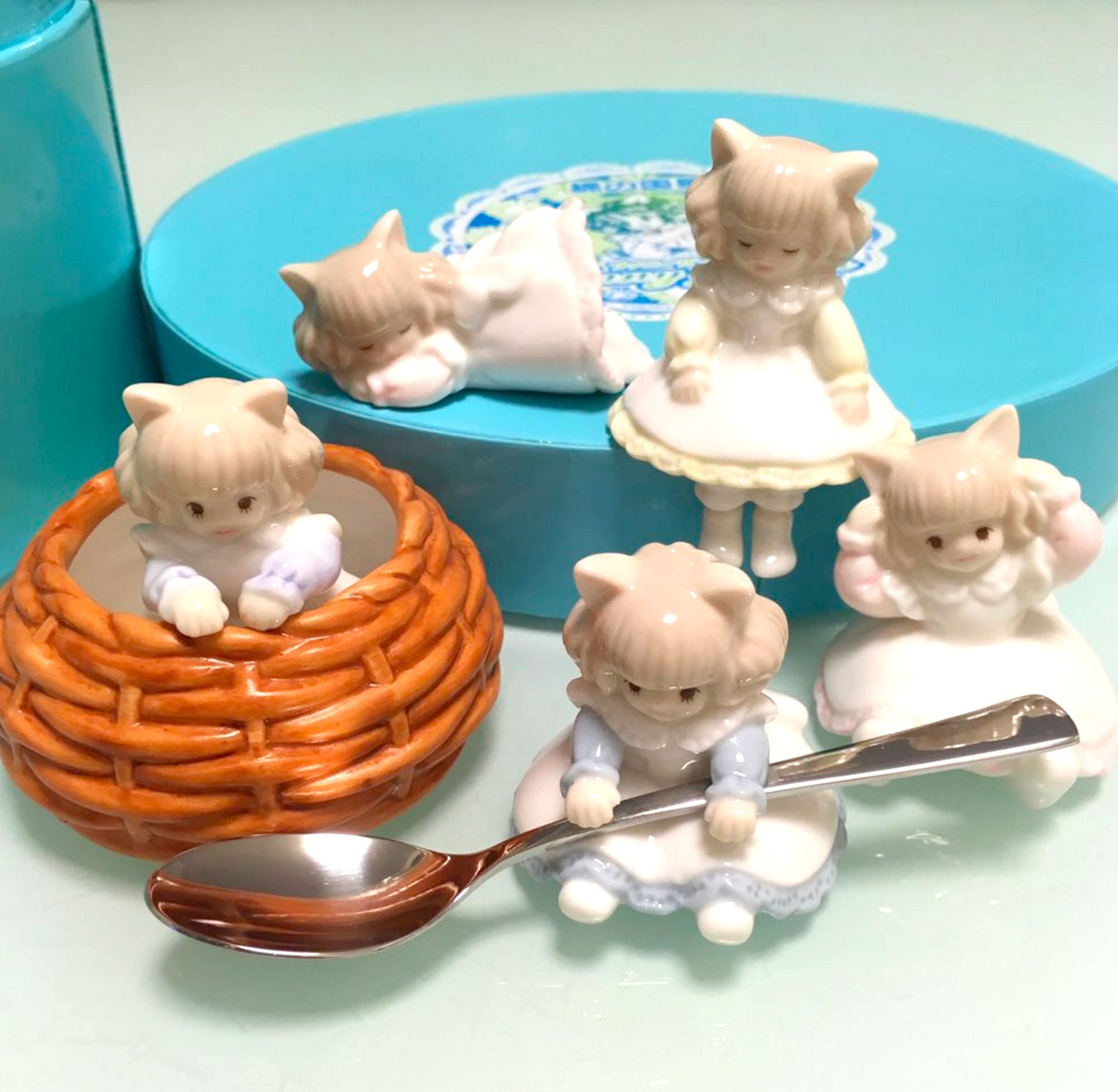 新品　綿の国星　チビ猫　ファニーガーデン 陶器製　フルセット　大島弓子 大島弓子 綿の国星 チビ猫陶器フィギュア5体セット 綿の国