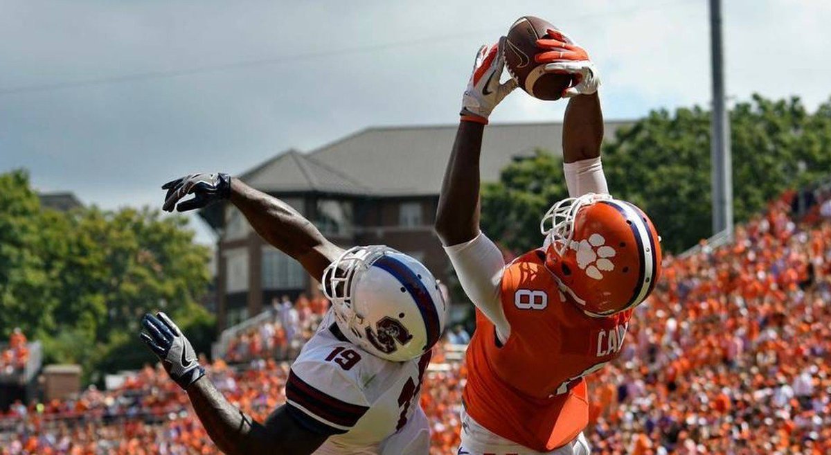 #5 Clemson Downs South Carolina State twib.in/l/p5ny8eXXKej5