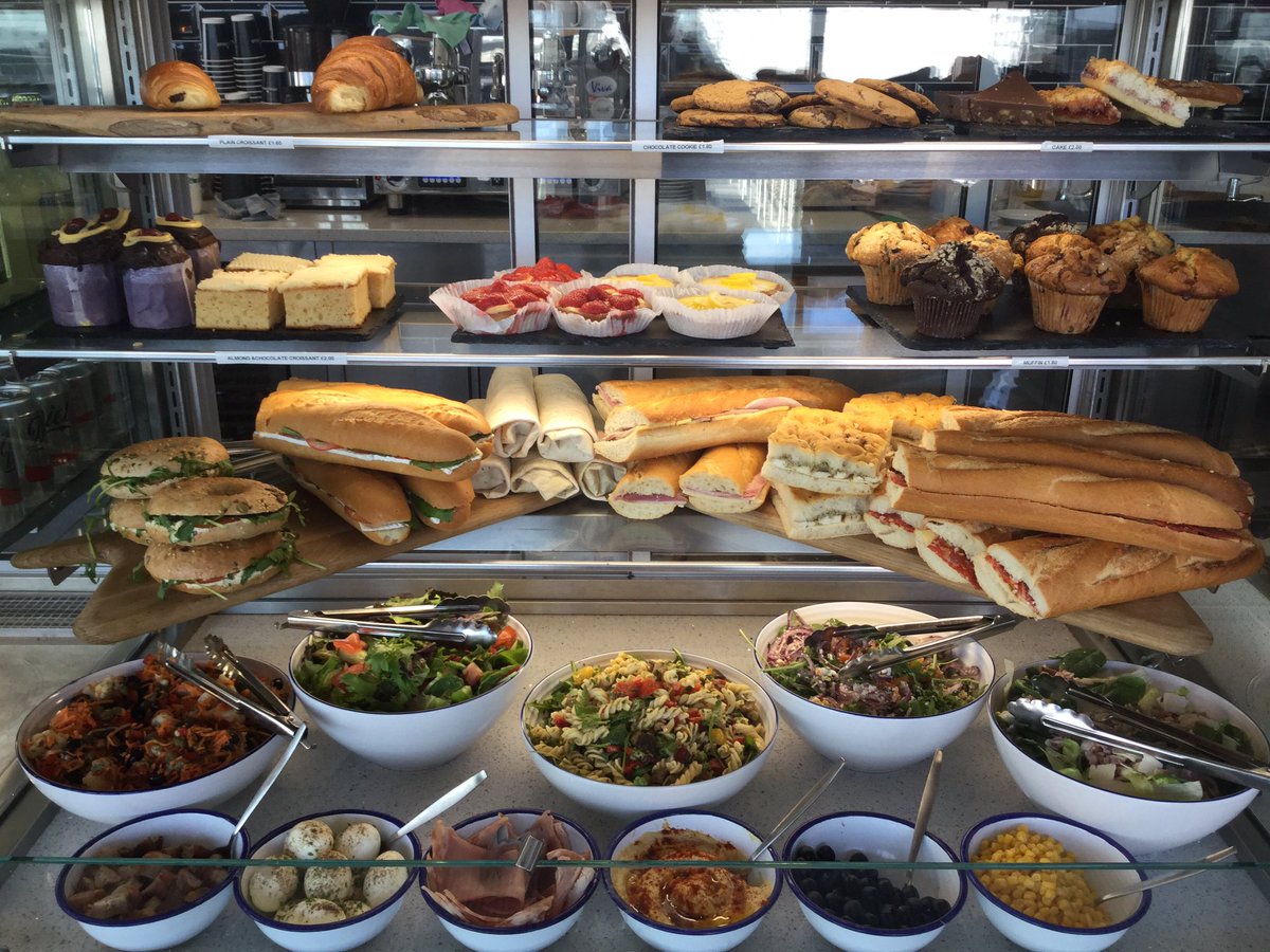 TheDeck1979's tweet photo. Come upstairs to try our new selection of hot food and sweets. #yum #yolo #mash&amp;sausage #brazilianbeijinho https://t.co/UywxQDRYZ7
