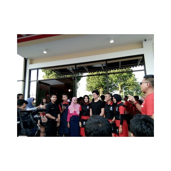 hiainunn's tweet image. Mangatss beb😘💕💕🙌 #Aliando4Jambi
