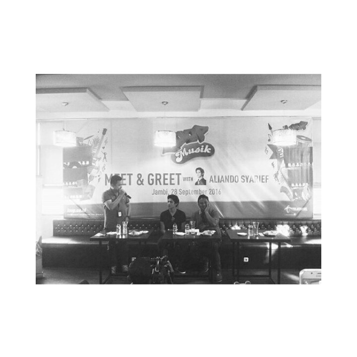 ofc_aliandooo's tweet image. Meet &amp;amp; Greet #Aliando4Jambi
