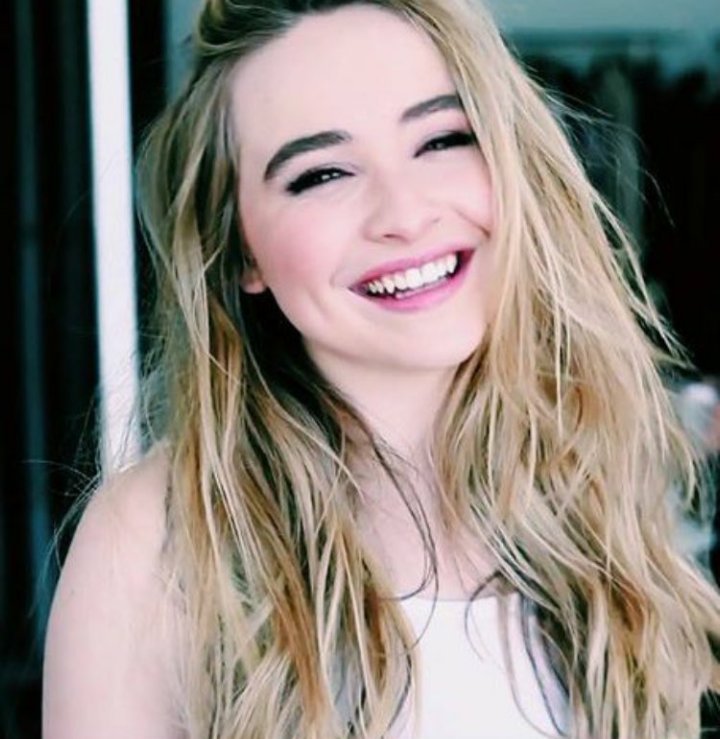 Riley35518772's tweet photo. SabrinaCarpenterの誕生日までに511RTいきたいです！！
Sabrina好きな方RTお願いします🙏

#SabrinaCarpenter
#SabrinaCarpenter好きな人RT
#サブリナカーペンター 
#GirlMeetsWorld https://t.co/i6jr7Hgk1B