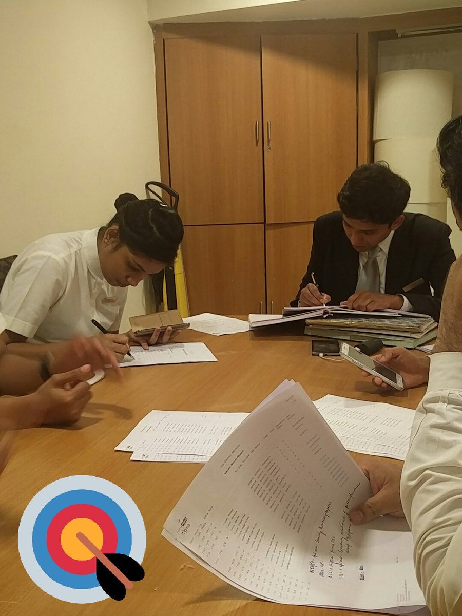 Humeira Raza tweet media