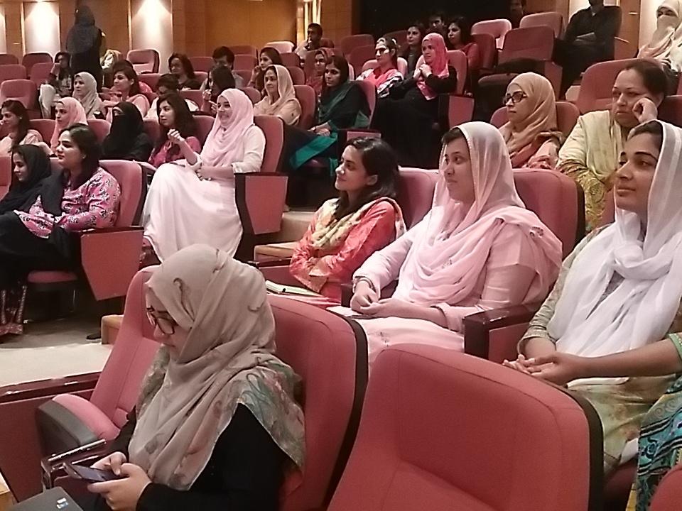 herselfpk's tweet photo. "What's most important is what makes you happy." Sana Mela
#BreakingTheBarriers #HerselfGraduation https://t.co/phcGCT2hxI