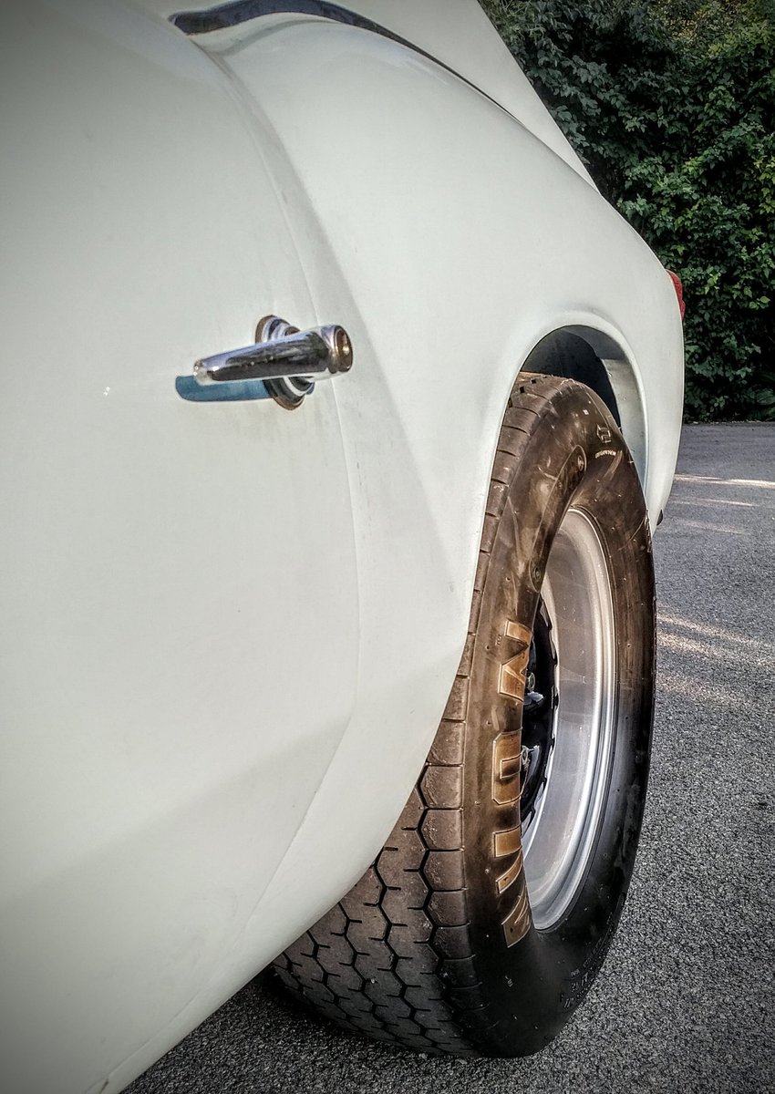 philipp_georg's tweet photo. #triumph #spitfire4 1964 race prep. rear racing rims fitted
#ventilspiel2016
Classic car racing at the RedBull Ring https://t.co/8jwZqn7cJF https://t.co/tuBHzyzpv9