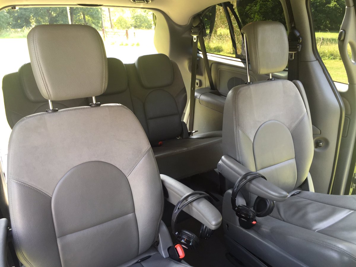 aprivatehire's tweet photo. https://t.co/0Ed3kT3WI3   6 passenger private hire taxi service based in the Cotswolds #taxi #winchcombe #cotswolds #cheltenham https://t.co/MRFufkwn9C