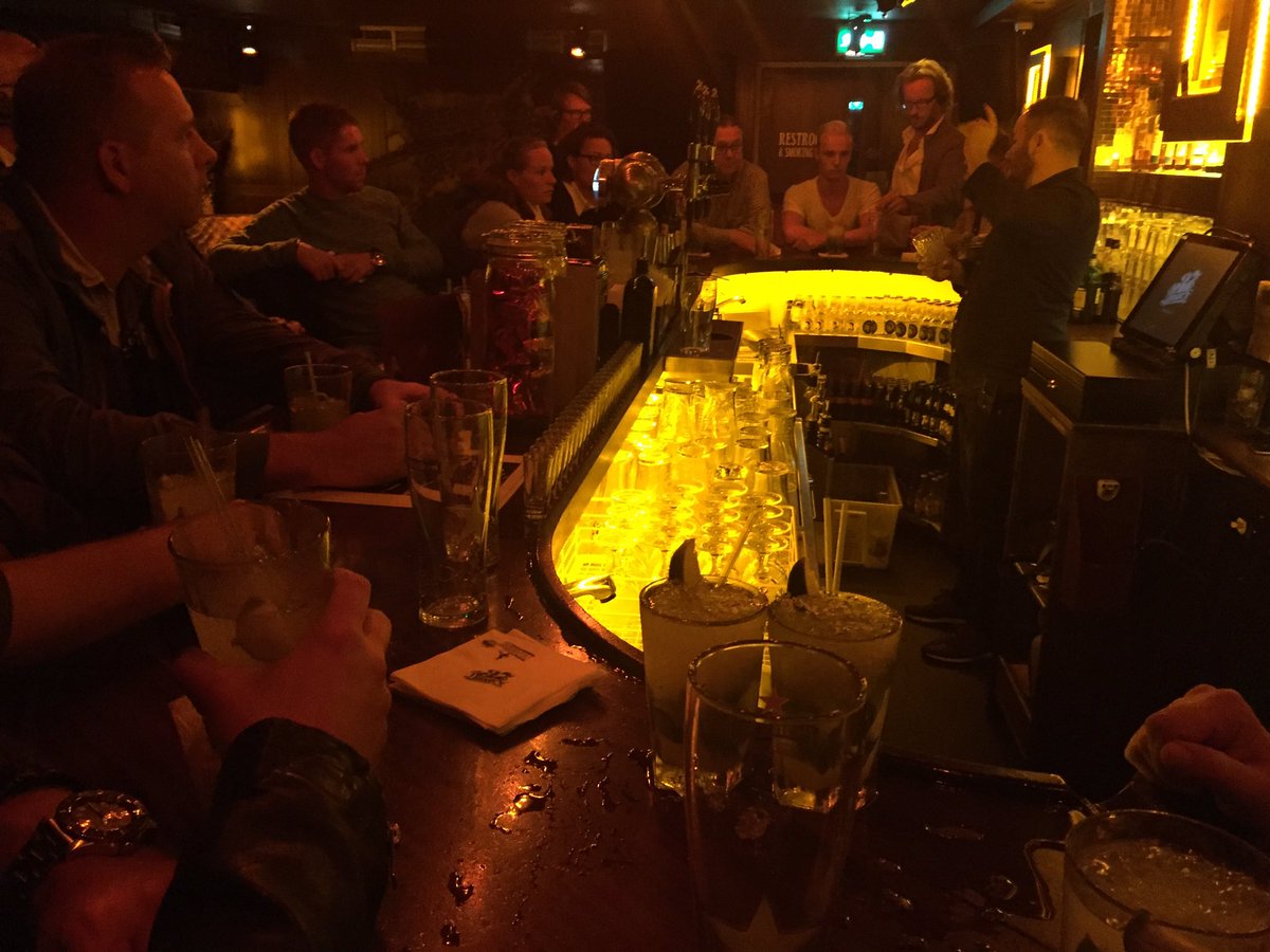 CafeDeBiet's tweet photo. Inspiratietour Dublin van Heineken #goedgetapt https://t.co/a3NNeRSCXs