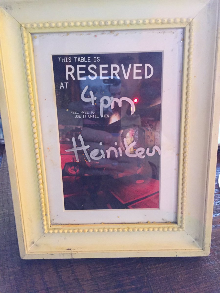 CafeDeBiet's tweet photo. Inspiratietour Dublin van Heineken #goedgetapt https://t.co/a3NNeRSCXs