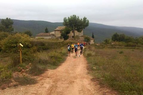 Preparats, llestos? El 2/10 torna la #caminada i el #canicross dels #MillorsAmics. Últimes hores per apuntar-se! bit.ly/2brQfsX