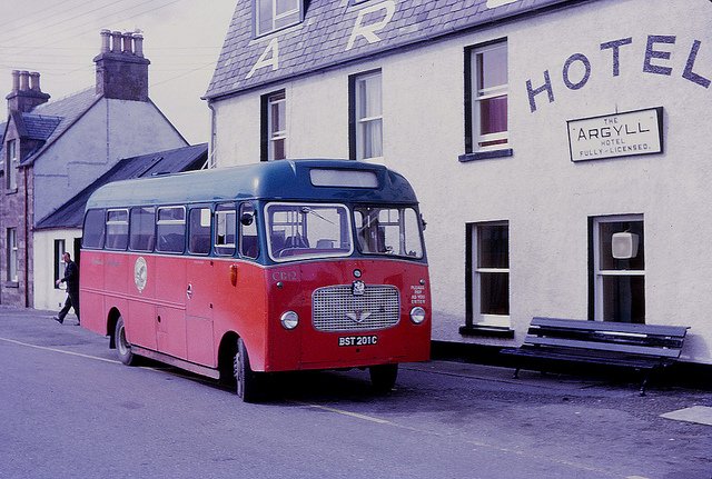 ullapool buses