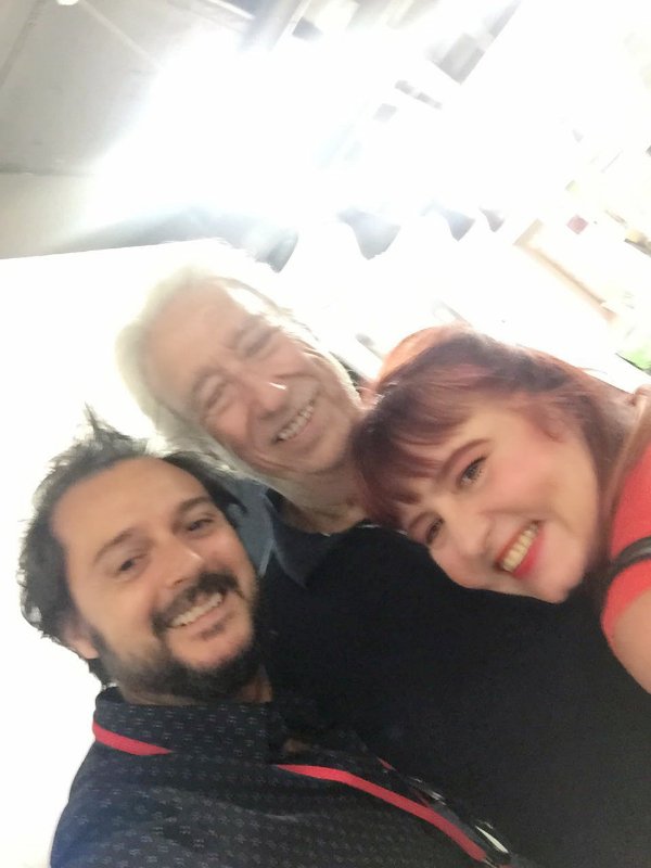 ocanaheadhunter's tweet photo. Y ese selfy que casi no entramos! @TheCopyWeeks @agustin13 @gruposorensen
#Ilusión
#Ganas
#TraeTuBodyAlCopy https://t.co/IvKgqvXSwr