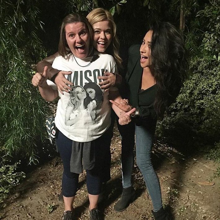 UtdSwarla's tweet image. Its the end and its absolutely 💔 #EmisonEndgame #emisonbabies #emisonwedding ali needs2take Emily 2paris pls @imarleneking thats important