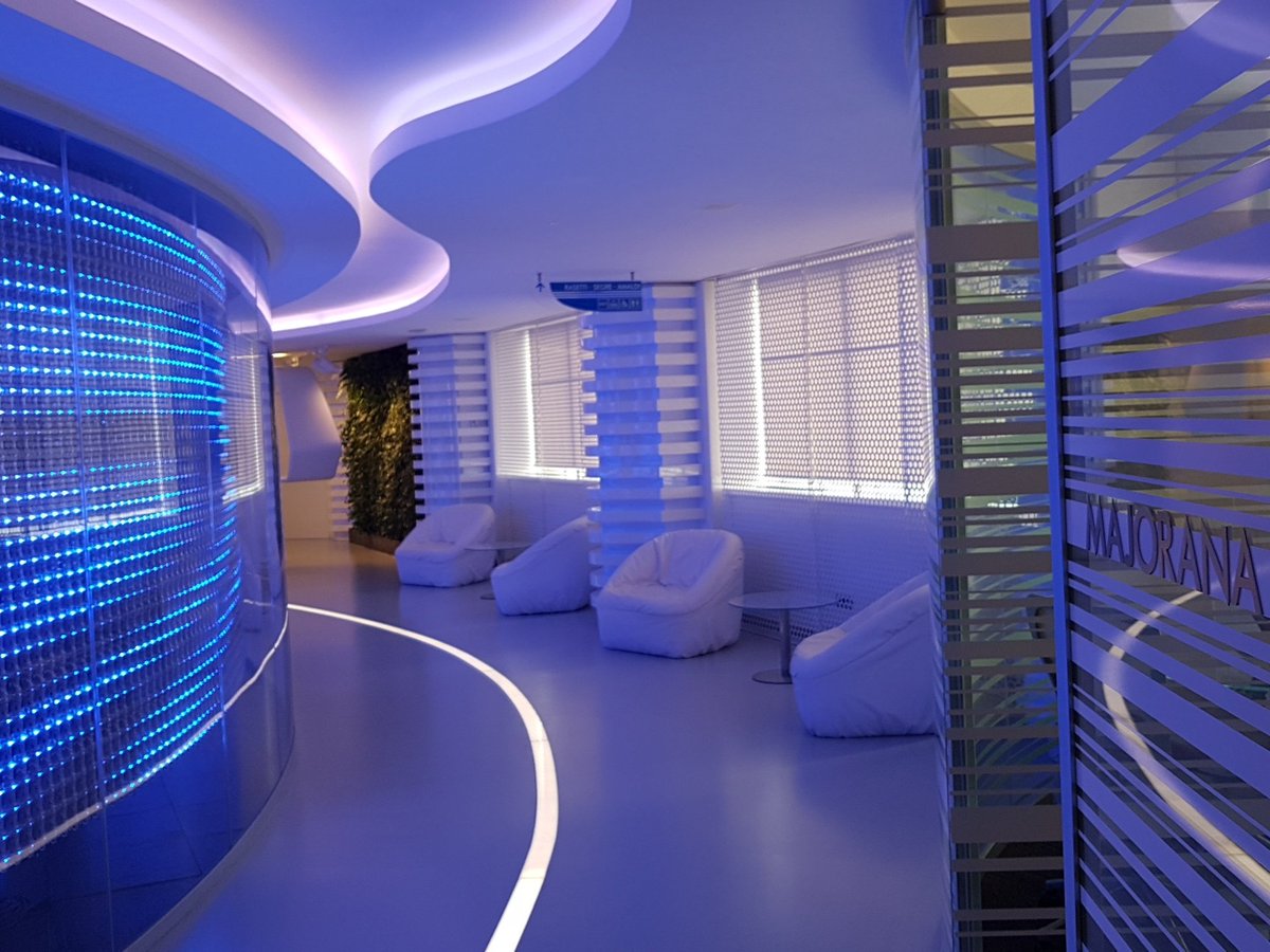 blueit_news's tweet image. #ThinkHybrid Tutto pronto al #ClientCenter  di #Roma per l&apos;evento @IBMItalia su #Agile e #Hybrid