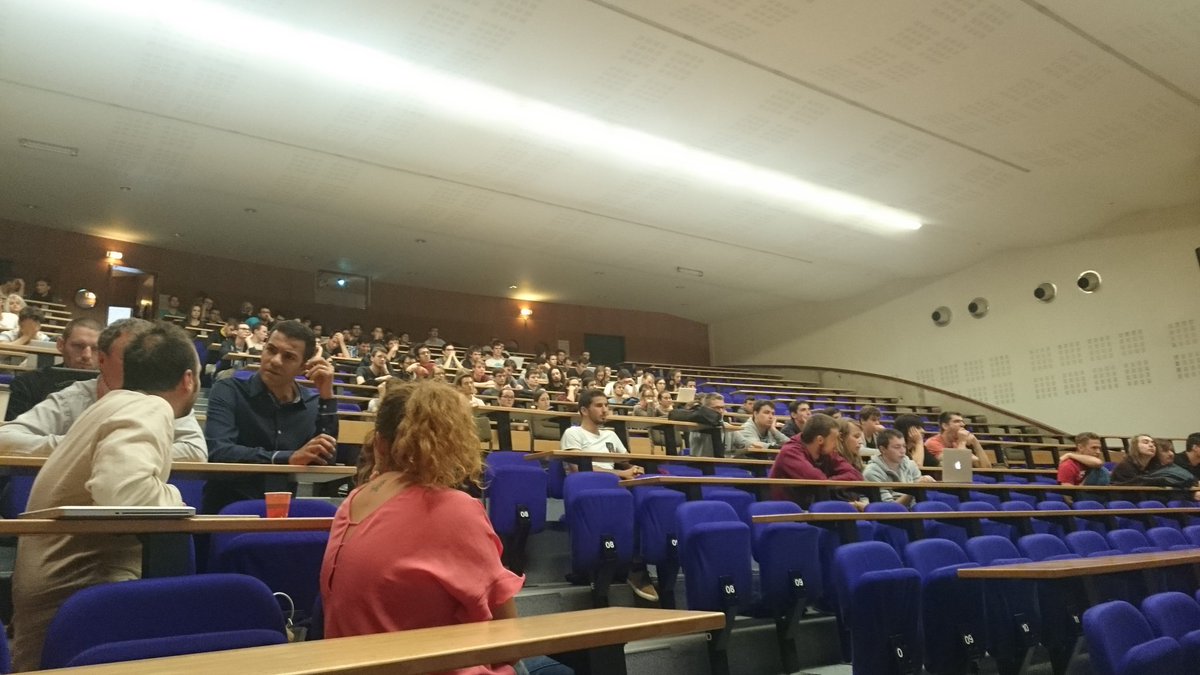 TdChi_Duong's tweet image. Présentation du Challenge #ThalesArduino @ENSEIRBMATMECA ! #Étudiants on compte sur vous ! @mickaelraoult @thalesjobs