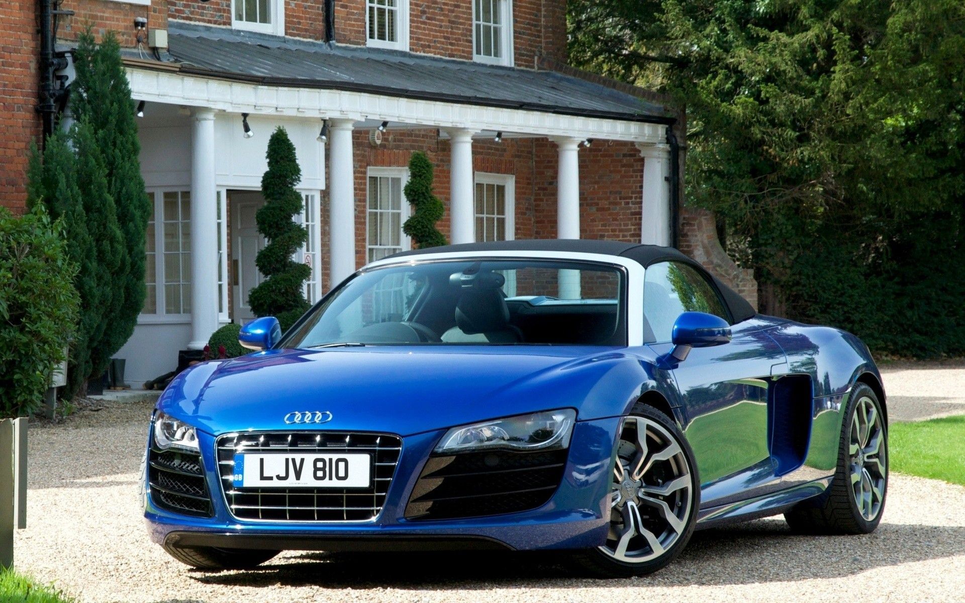 audi r8 spyder wallpaper