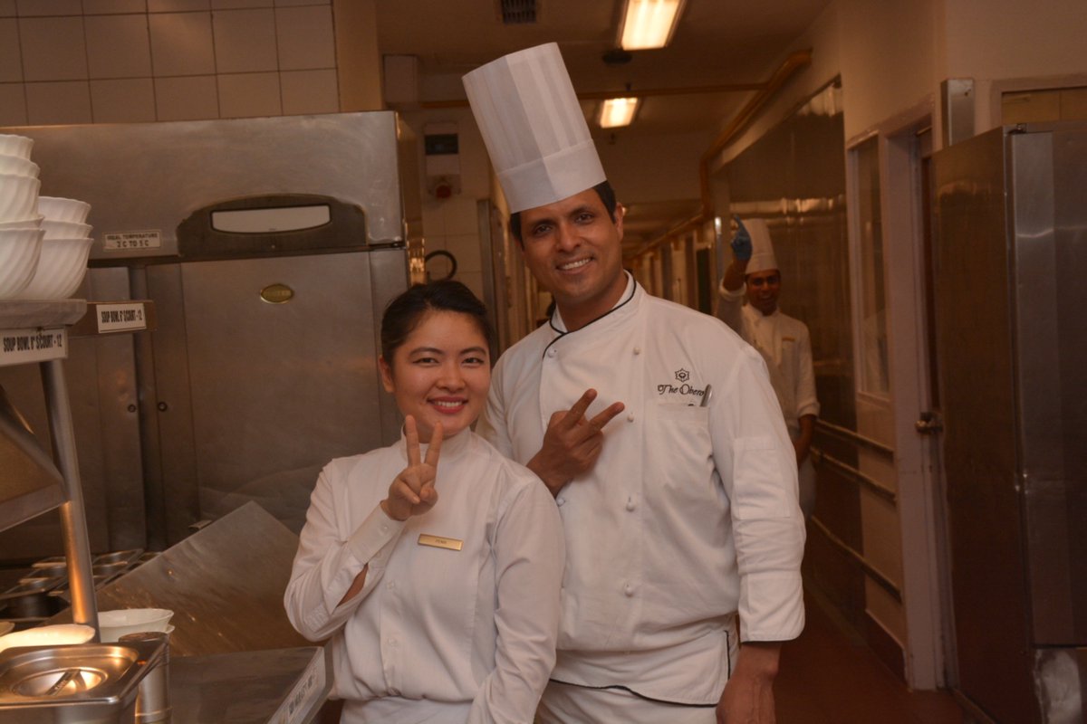 1983incognito's tweet photo. Fun at work! #OberoiDirect @oberoibengaluru @OberoiGroup https://t.co/PzjMNwqUjm