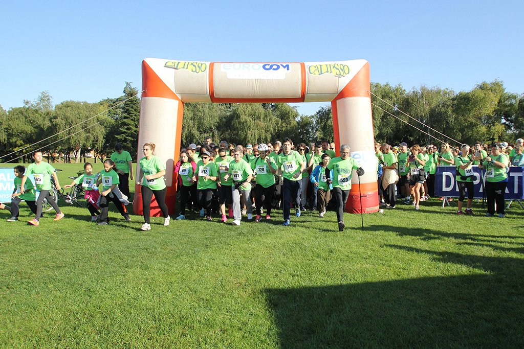 GHUMondor's tweet photo. 24/09/2016, franc succès pour la 6ème édition de la "#Marche Active #CALIPSSO". #Créteil au profit de la lutte contre le #cancer https://t.co/aBm5T2wHSF