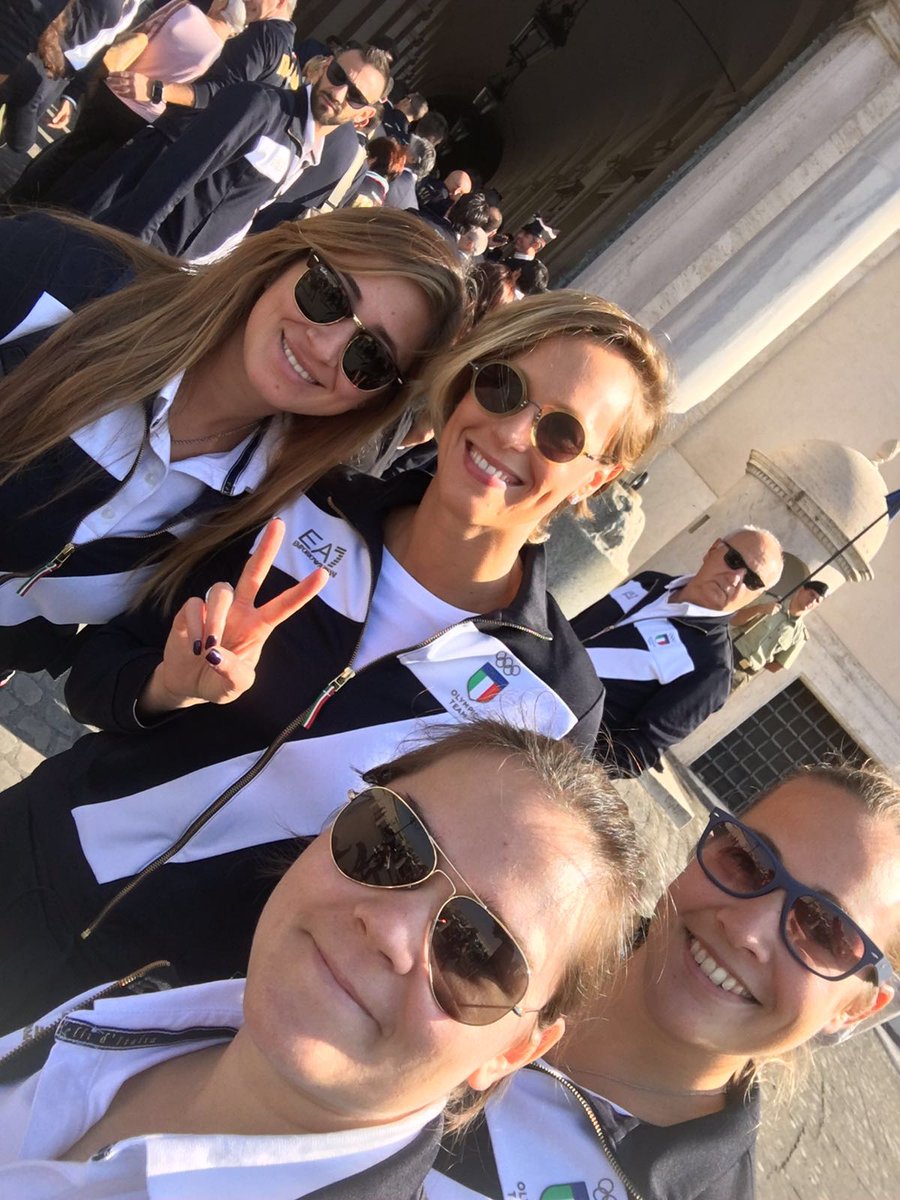 FitarcoItalia's tweet photo. @ItaliaTeam_it pronta a riconsegnare il #Tricolore! @GwendaSartori88 @ClaudiaMandia Lucy Boari @mafaldina88. @Coninews @Quirinale https://t.co/0Eu5EGx2TA
