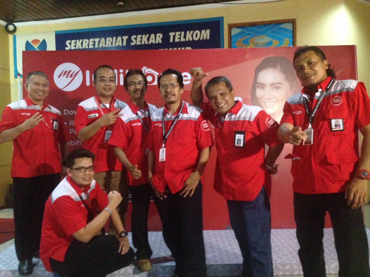 Roc5Angga's tweet photo. #bringthefuture @TelkomIndonesia @_funtastic5_ @parwi66 @deddysuhendry #ROC5Bringthefuture https://t.co/mekkhDmBhC
