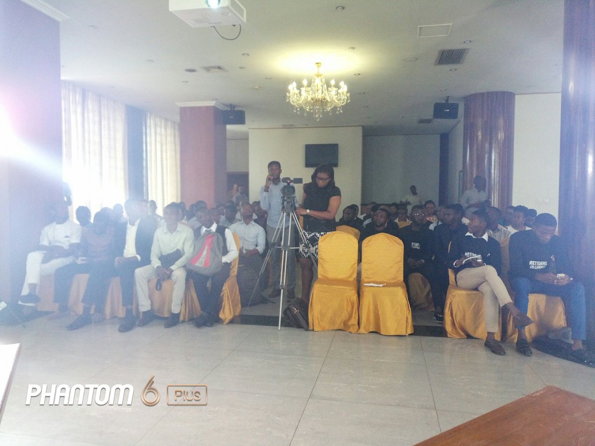 gossyomega's tweet image. View from the Stage. Speaking at @theASAcademy event as part of the Lagos Startup Week #Government #Innovation #Education #Phantom6Plus