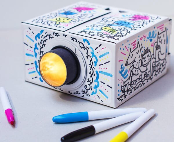 ProMasterDIY's tweet image. DIY Smart Projector made out of a shoe box - love it :P #DIY #kids #video #memories #family
&amp;gt;&amp;gt; youtube.com/watch?v=-0Qjkp…