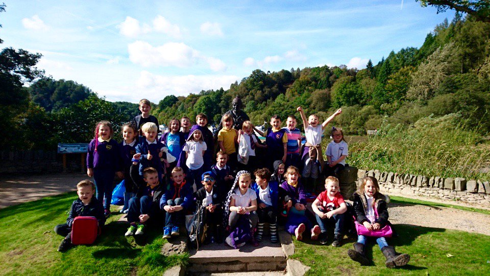 TollbraePS's tweet image. Room 4 visit the Tom Weir statue and gardens at Balmaha, Loch Lomond. #lochlomond @oaktreebalmaha #weirsway #tomweir #nationalpark