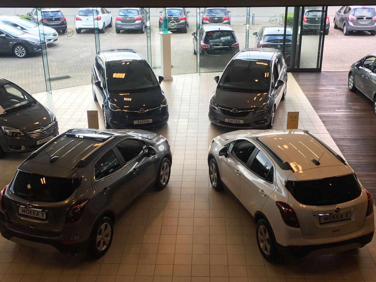 AutoWander's tweet photo. Nu in de Showroom van Wander Groningen en Assen, de nieuwe Opel Mokka X en Opel Zafira. Kom je ze ook bekijken? https://t.co/WXaRXQiaEO