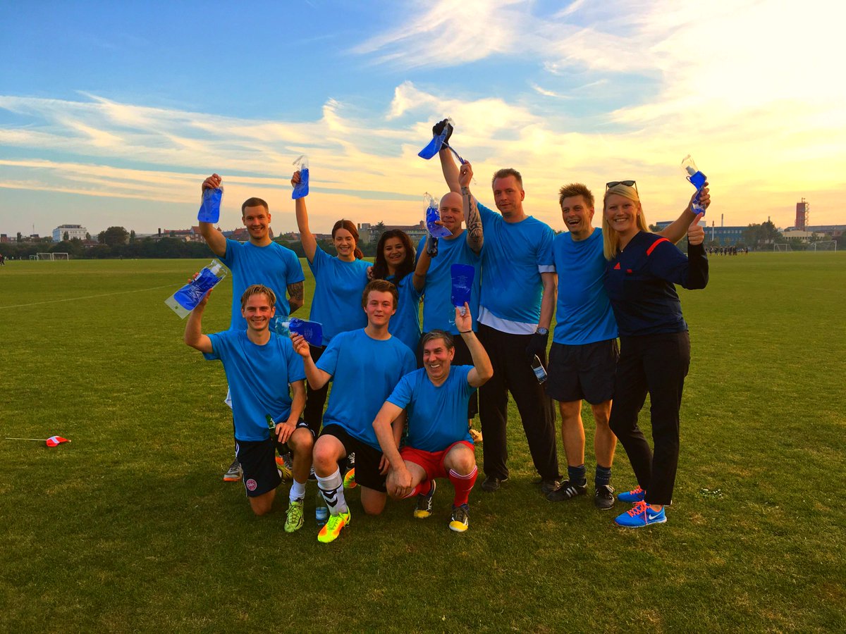 sorensen_uffe's tweet photo. Royal football team 2016 #radissonbluroyalcph https://t.co/mw7p3DGdv4