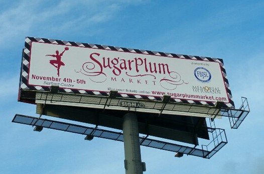 SugarPlumMarket's tweet photo. Check this out when traveling Southbound between the Beltway and W Bellfort! #SugarPlumMarket #FBJSL #MakingSpiritsBright https://t.co/M9s0AwlU7n