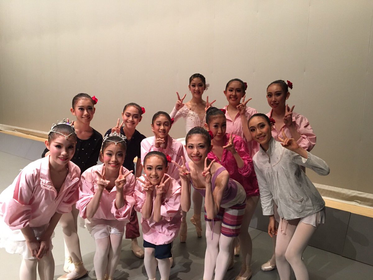 中屋利萌子バレエスクール En Twitter 先日夢バレエスクールさんの発表会が無事に終わりました 真ん中をやるというプレッシャーを感じつつでも特にミスすることなく楽しく終われたキトリでした みんなのお陰です 次は発表会 次の主役は まだシークレットにし