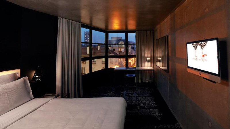 Mandaley's tweet photo. Ca y'est ! La Paris Fashion Week a commencé. Voici 9 boutiques hotels pour se reposer à Paris. #PFW #hotels
https://t.co/QFt2LOM4nn https://t.co/oST8f7wVXy
