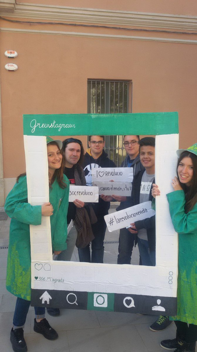 Formem part del col·lectiu escoles verdes.