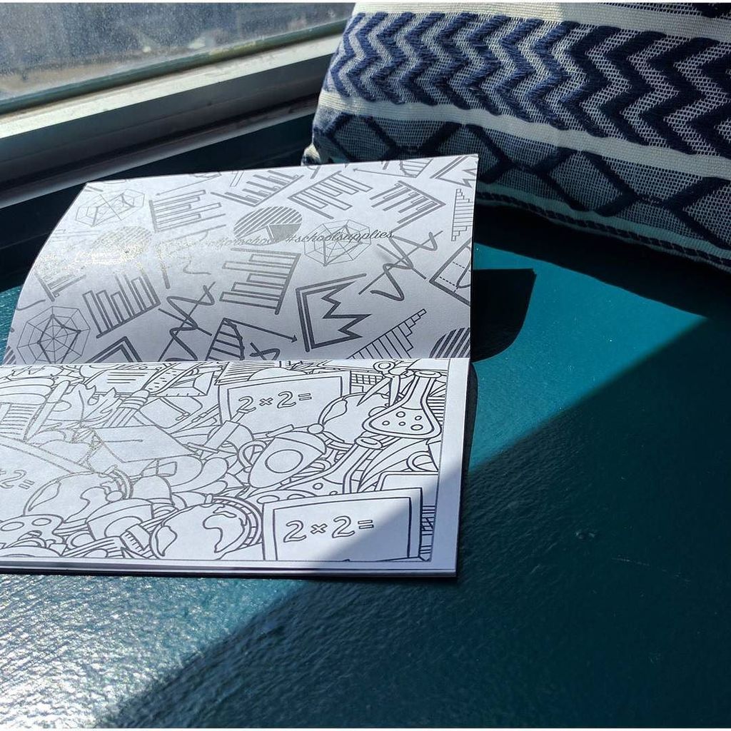 ChromaClubBooks's tweet photo. #chillin in the sun

#adultcoloring #coloringpages #chromaclub #RT #lb #love #followme #art #nofilter #pretty #colo… https://t.co/MWOjJNfHr9