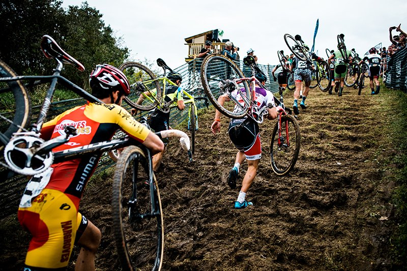 MPRView's tweet image. Awesome cyclocross photos from @nateryanphoto: mprnews.org/story/2016/09/…