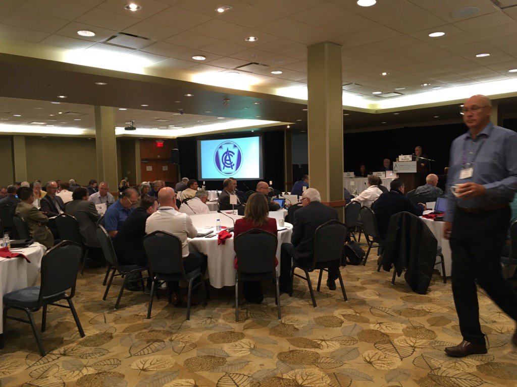 ConstructionCAN's tweet photo. RT @LloydConstAssoc: Informative meeting @ConstructionCAN #ftmac #construction #workingforindustry. https://t.co/cnhFnvB9dj