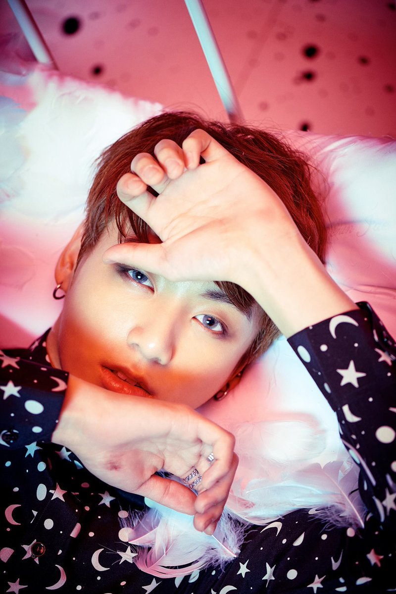 BtsArgentina2's tweet photo. #방탄소년단 #BTS #WINGS Concept
 foto 1 @BTS_twt #jungkook https://t.co/ABI1pAhW8d