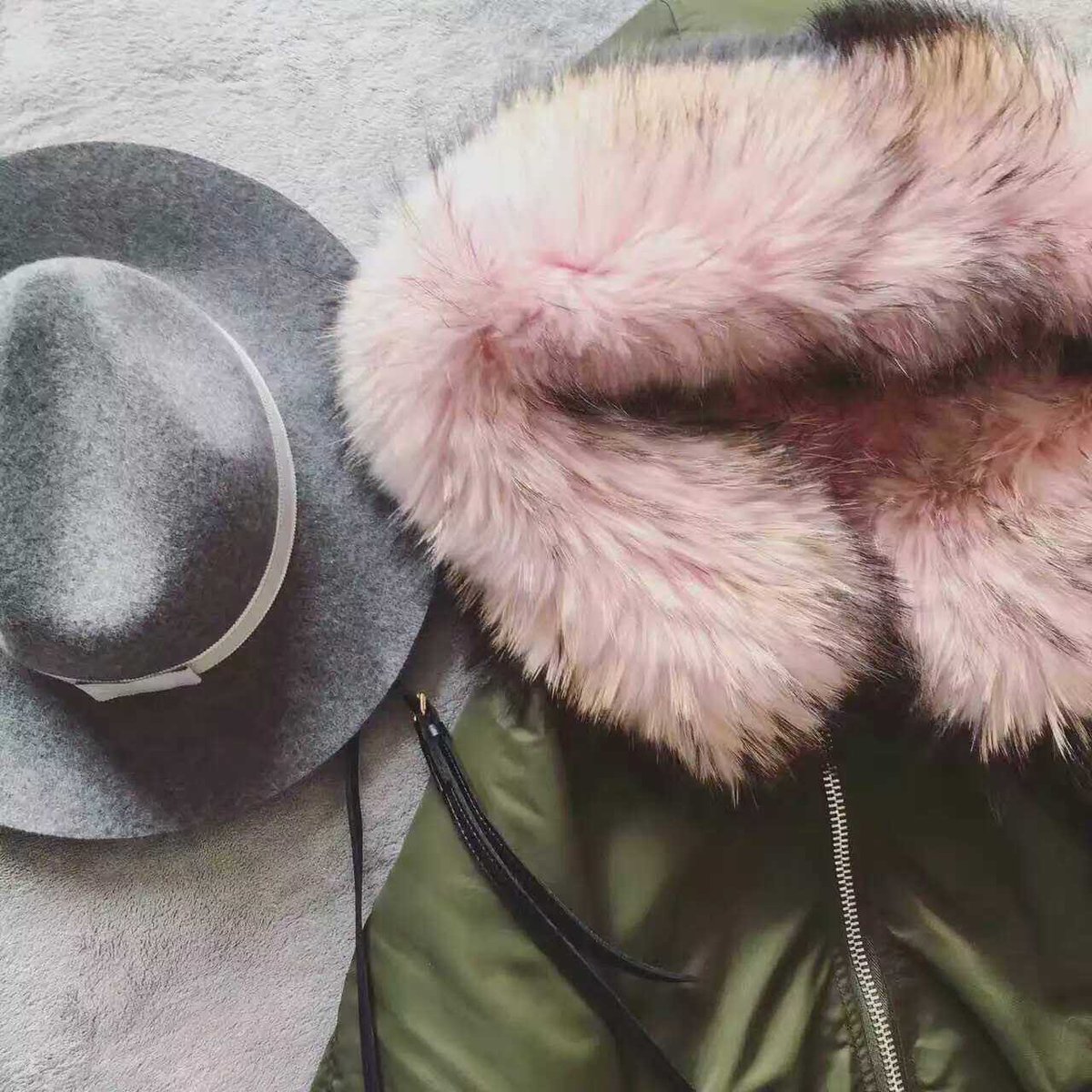 Fursonly_office's tweet photo. #women #furcoat #style #ootd #fashion #jacket #parka #realfur #design #trend #street #furonly https://t.co/KwntVbRNTR
