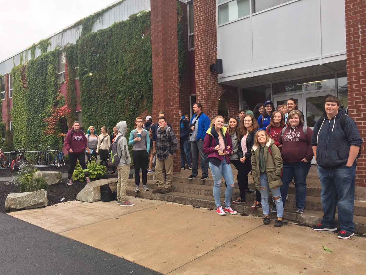 janeberrigan's tweet photo. Grade10/11 #BHS02 students getting ready for our trip to the Skilled Trade Centre in Halifax . @ssrsbbjshs @SouthShoreRSB #handsonlearning https://t.co/1QXd4xFXoG