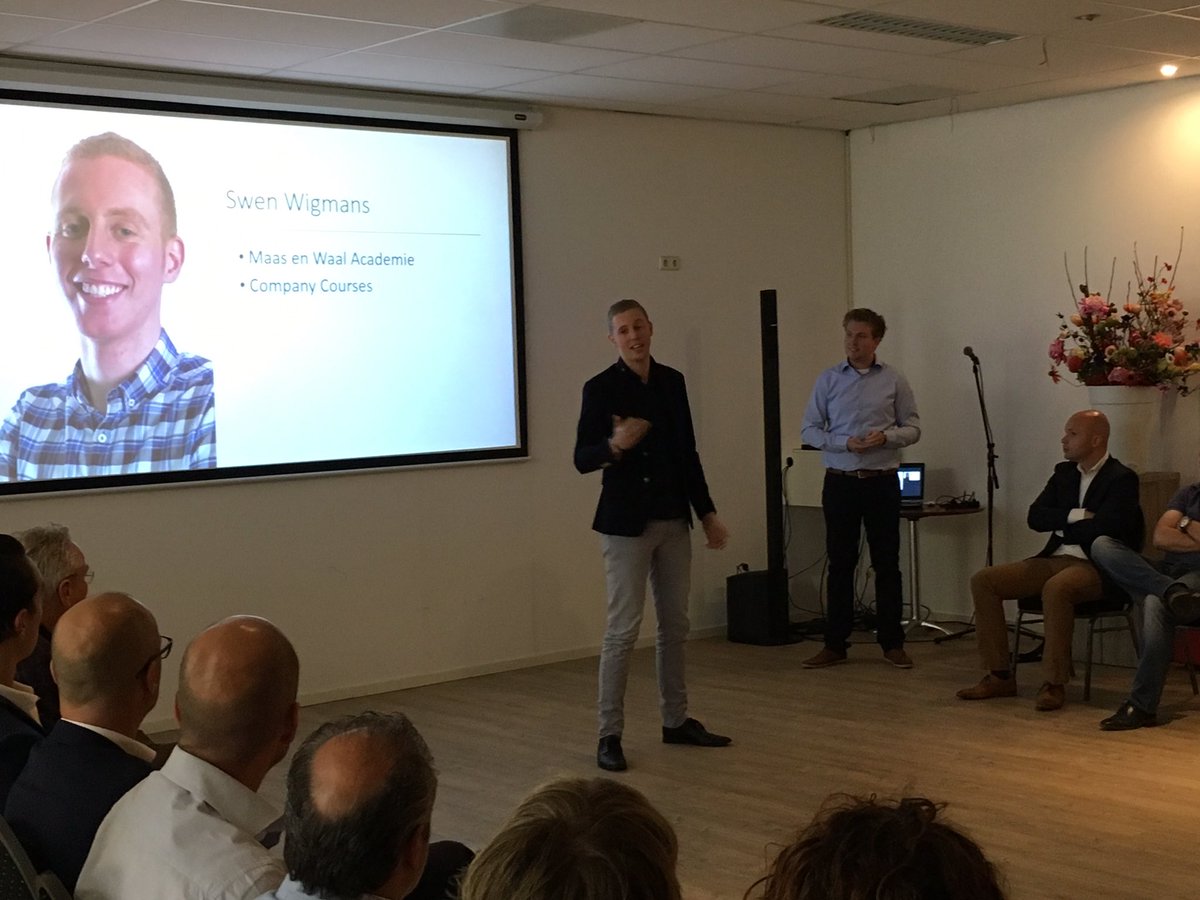 Inspirerend #netwerkontbijt <a href="/delenisonsmotto/">OndernemersOntmoeten</a> met kleine 40 ondernemers bij d'n Bogerd in Druten.