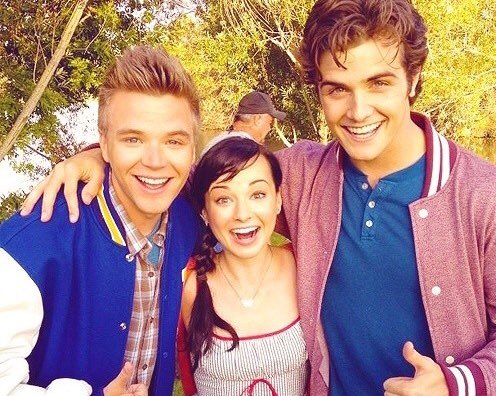 Thatabnormal_'s tweet image. #awkward🌸