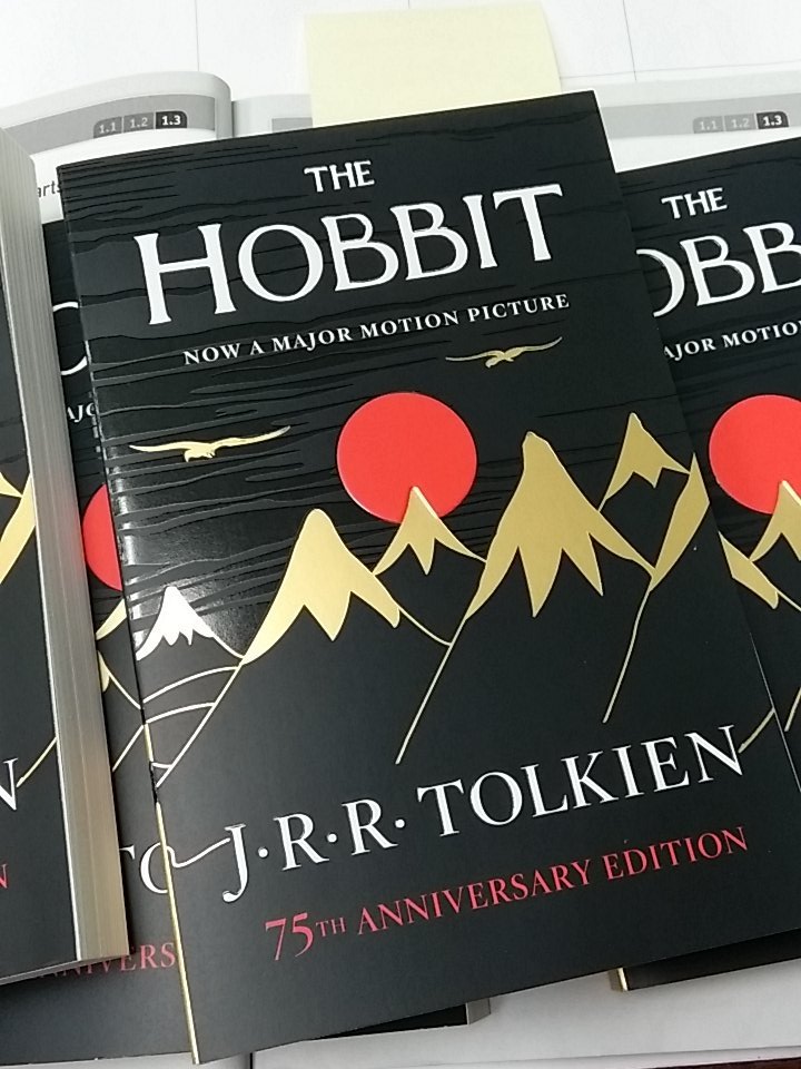 saunders_math's tweet photo. Books arrived yesterday for the Middle School Tolkien Book Club! Thanks Mrs. Herzing!
#Penntastic https://t.co/vqbD5CHbKb