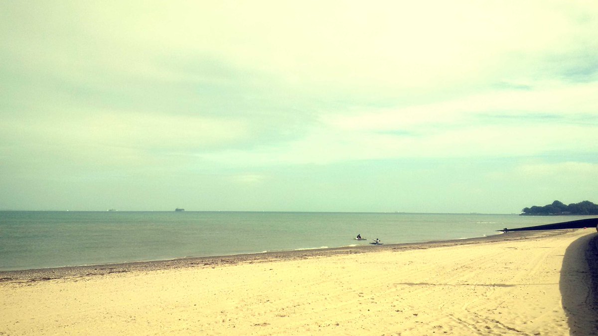 RydeAbide's tweet photo. Special off peak weekday offers-150% extra #RydeBeach free up 2 Half term #IsleLoveWight #All2Yourself #RelaxinRyde https://t.co/AY7rVB8XHv