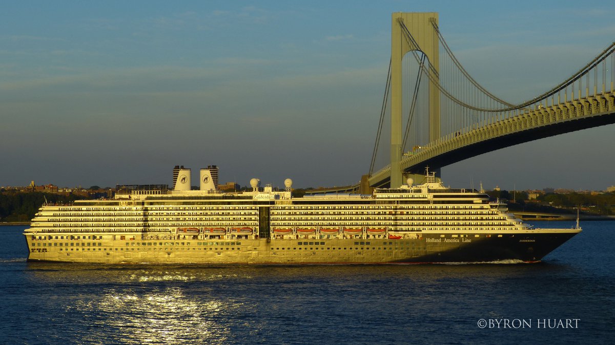 liveboatusa's tweet photo. @HALcruises #HALcruises #Zuiderdam w @cunardline #QueenMary2 in the #distace #sailing out to #opeansea to yet another #island to call home. https://t.co/5fKu7pcyV4