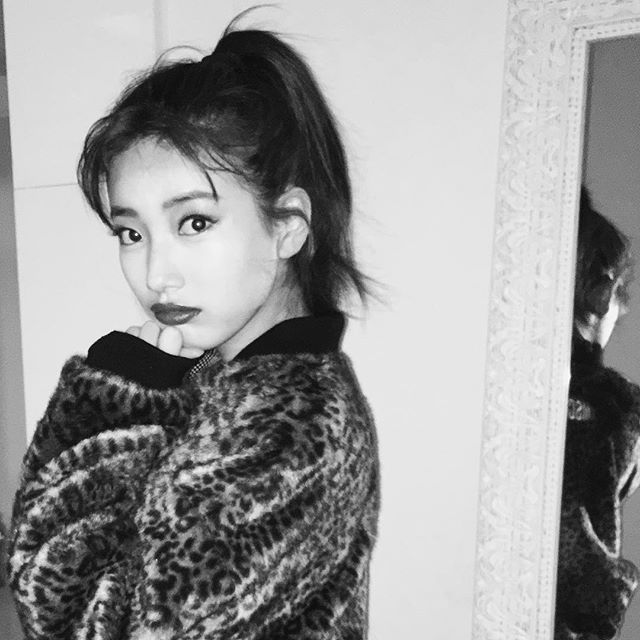 오늘자 수지 인스타그램 업데이트 ㄷㄷ.jpg | 인스티즈